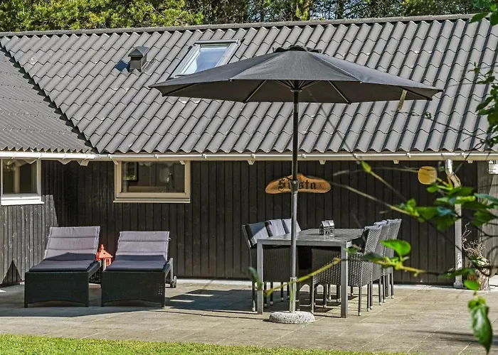 Bv188-blavand-vesterballevej-12 * בלבאנד